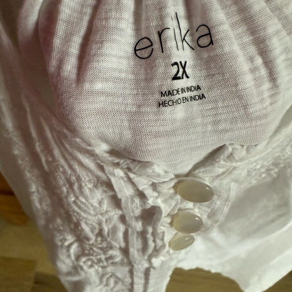 White Embroidered Women's Top - Picture 2 of 5